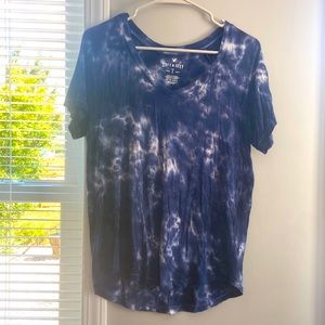 soft and sexy light tie die tee shirt, American eagle, xtra small, fits bigger